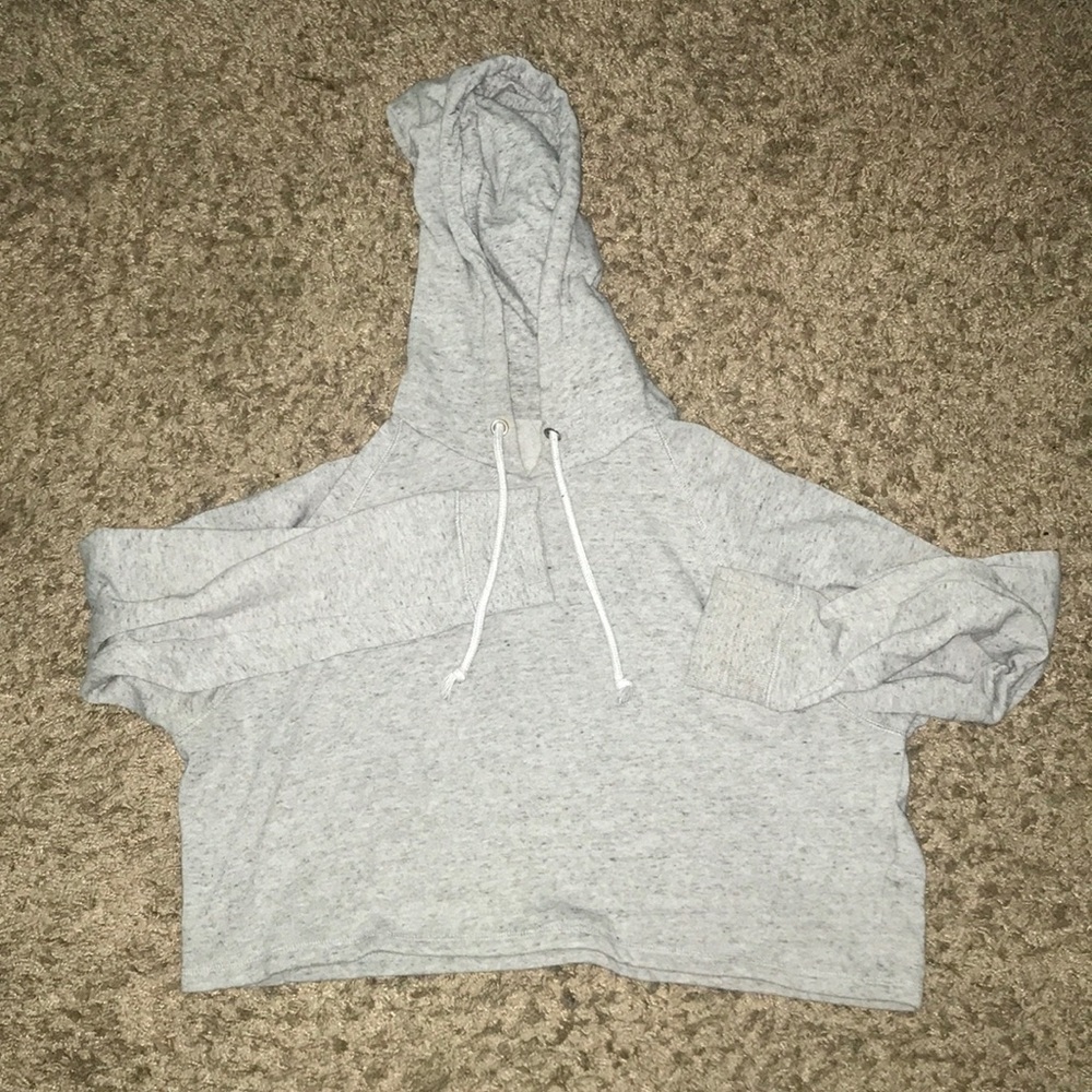 grey cropped sweatshirt
